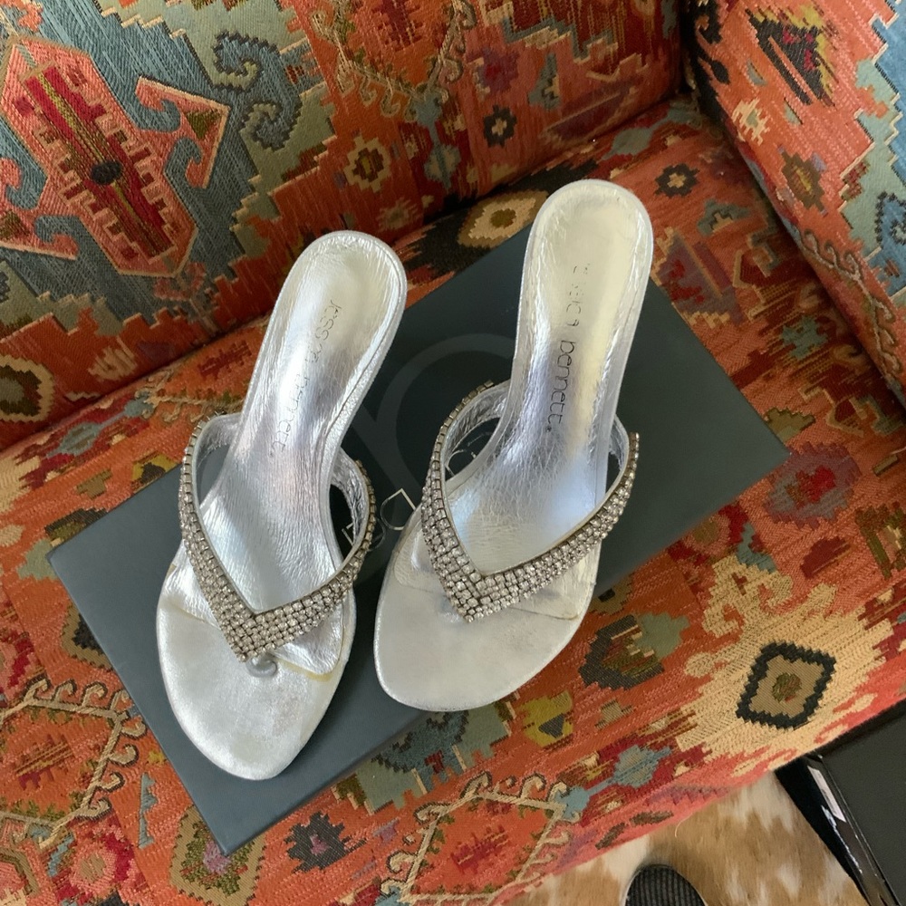 Jessica Bennett thong sandals.